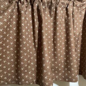 HANDMADE BROWN BUDS COTTON VALANCE, 42 X 15 INCHES